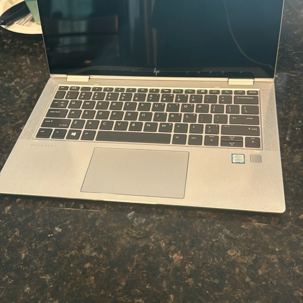 HP Silver Laptop